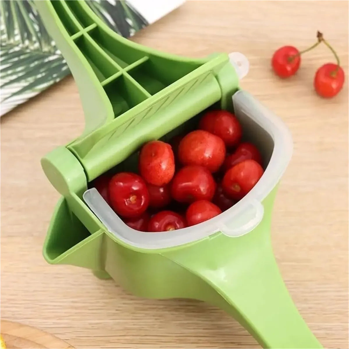 Exprimidor Manual de Frutas para Naranja y Limón en Acero